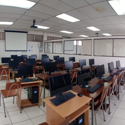 Salas del cuarto nivel edificio principal-4-UMA