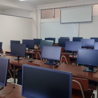 Salas del tercer nivel edificio principal-4-UMA